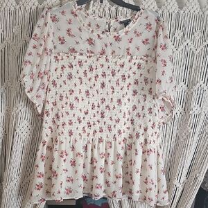 Torrid White Cream Ruffled 3/4 Sleeve Blouse